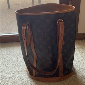 Authentic Louis Vuitton Bucket Bag